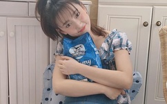 低头看我是怎么C哭你